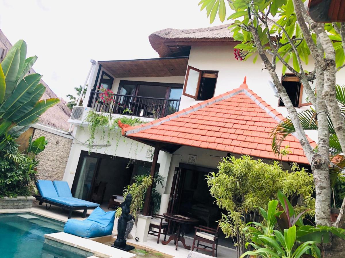 Villa Carissa Seminyak Centre, Bali By Le Ciel Hospitality Exterior photo